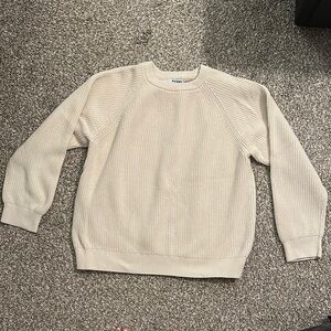 Old Navy Cream Crewneck Sweater